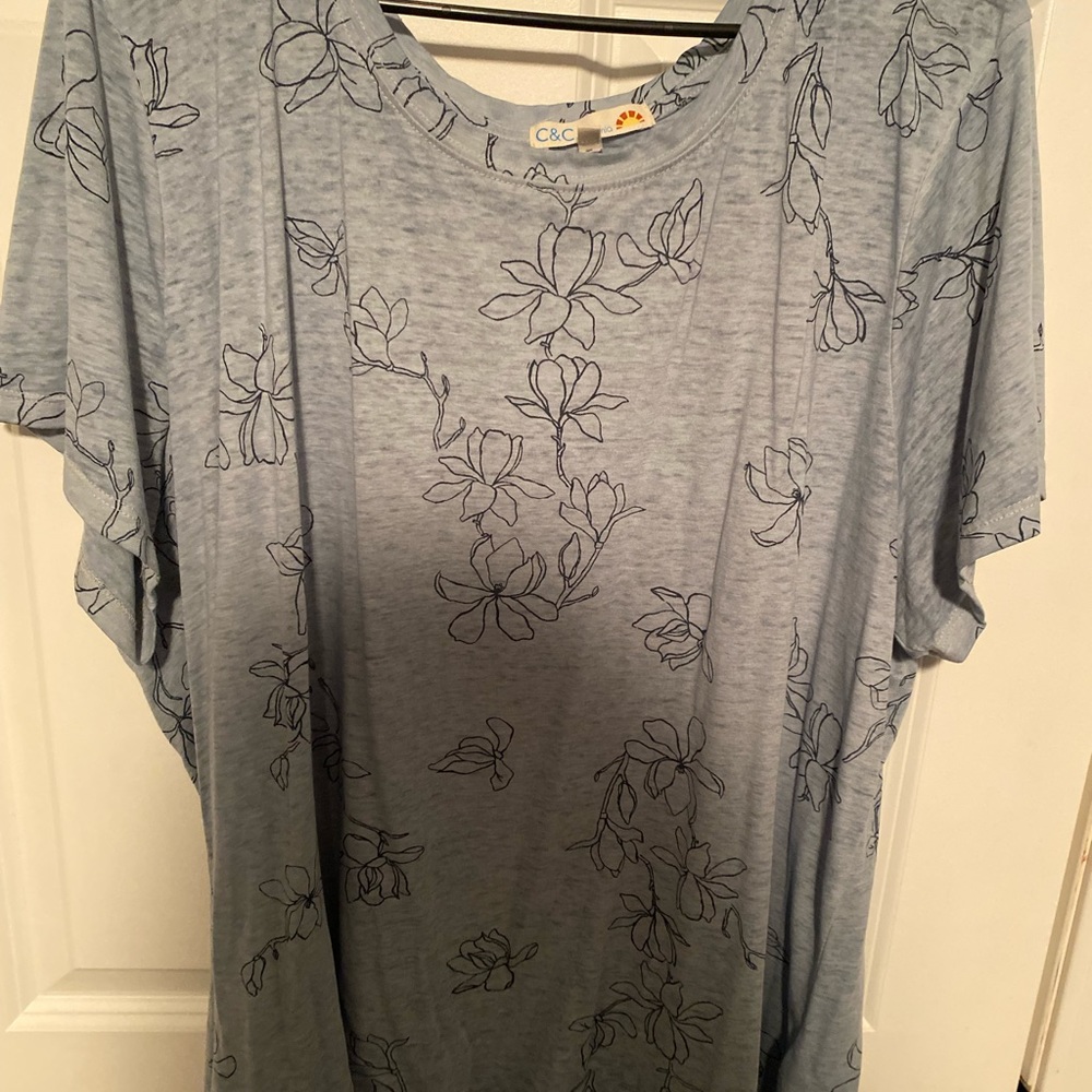 Blue t shirt